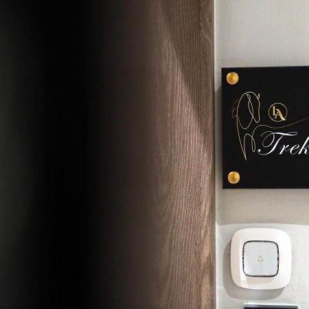 La Larissa Luxury Apartments Trekke Esterno foto
